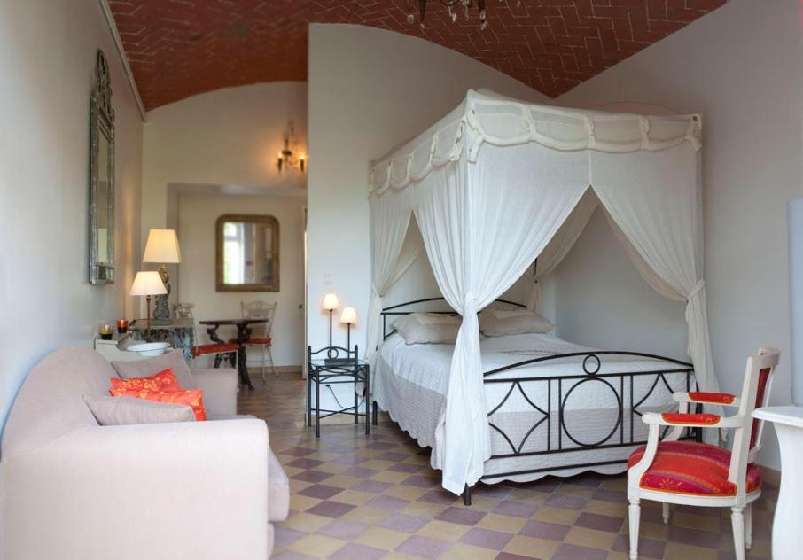 La Bretauche Apartment Checy ภายนอก รูปภาพ